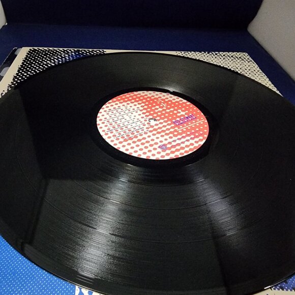 Rod Stewart – Camouflage (1984) Vinyl LP - Picture 4 of 4